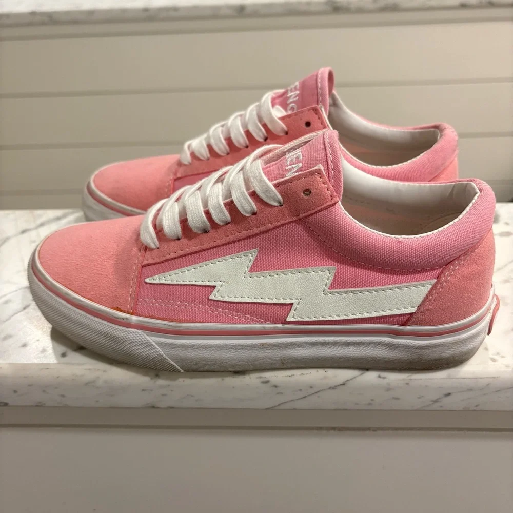Revenge X Storm Pink Shoes women’s size 5.5